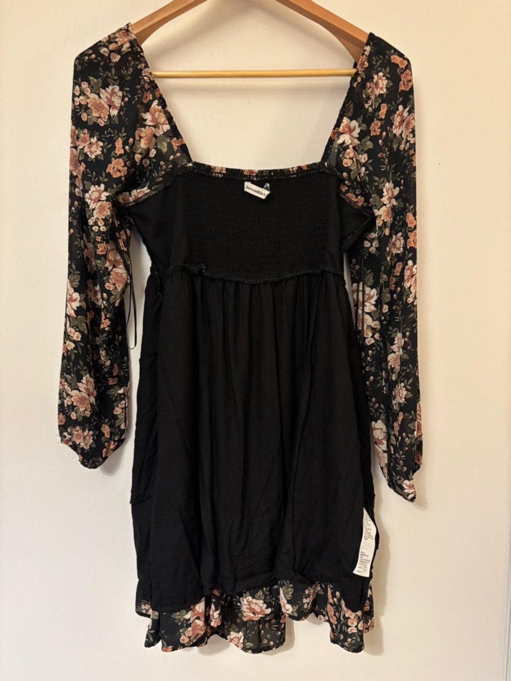 Abercrombie & Fitch Black Floral Dress Babydoll Mini Size Medium Long Sleeve Y2K - Picture 10 of 13